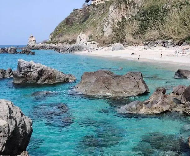 L'antico Soffitto 4* Tropea