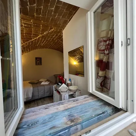 L Antico Soffitto Alojamento de Acomodação e Pequeno-almoço Tropea