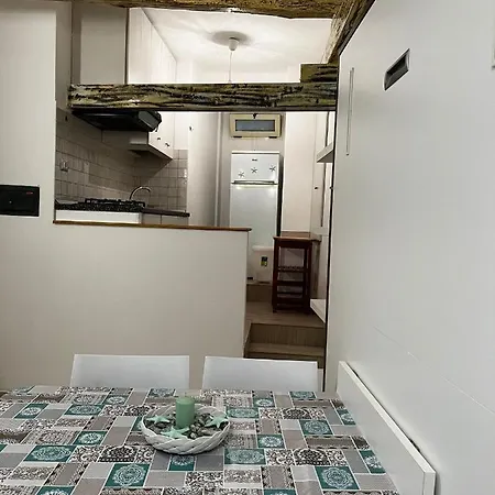 L Antico Soffitto 4* Tropea