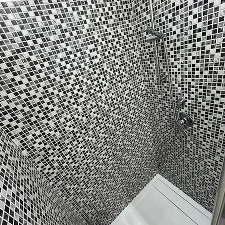 L Antico Soffitto 4* Tropea