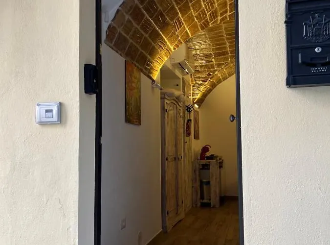 L Antico Soffitto לינה וארוחת בוקר 4*